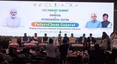 वाइब्रेंट गुजरात शिखर सम्मेलन प्रस्तावना: पेट्रोकेमिकल उद्योग 67,000 करोड़ रुपये के निवेश के लिए तैयार