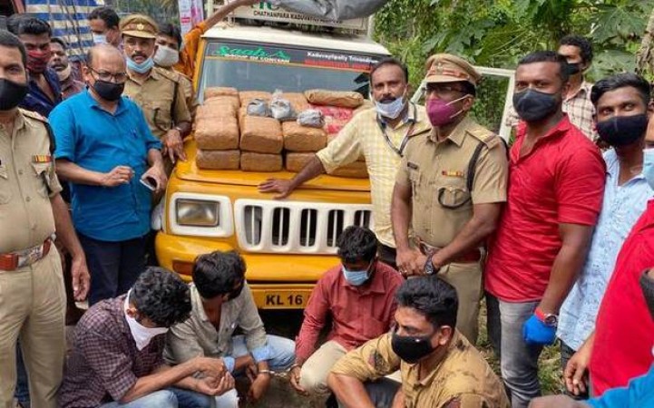 కోటి జనపనారతో 4 మందిని అరెస్టు చేశారు