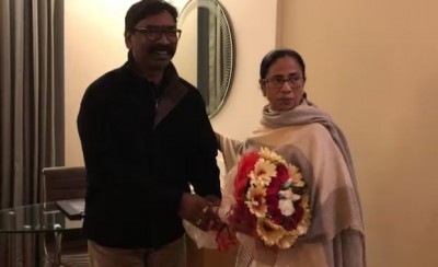 Mamata Banerjee Strongly Condemns Arrest of 'Close Friend' Hemant Soren