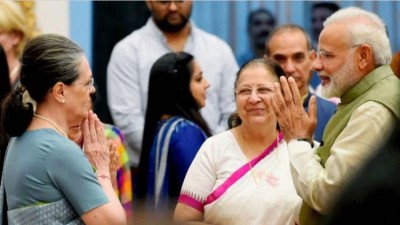 PM Modi Announces Bharat Ratna; Sonia Gandhi Endorses Recognition