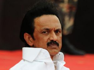 DMK moves Madras HC demanding to declare E.K. Palaniswami trust vote null and void