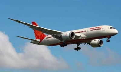 Air India mulls to hire 4,200 cabin crew, 900 pilots this year