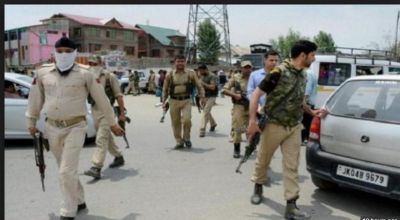 Ahead of Article 35A hearing in SC Security forces conducting nocturnal raids on the valley