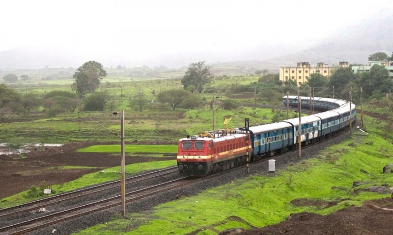 इस सप्ताह से ईस्ट कोस्ट रेलवे की विशेष ट्रेनें होंगी शुरू
