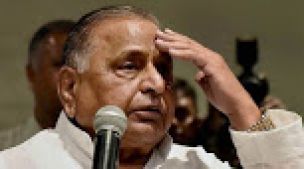 Ramgopal’s son and his wife are splitting SP, depart them, you’ll remain CM: Mulayam to Akhilesh