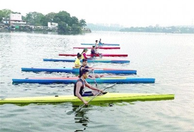 Sports Academy players bag 6 gold, 3 silver, 2 bronze medals in Canoe Marathon