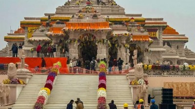 Celebrities, including Amitabh Bachchan, Alia Bhatt, Head to Ayodhya for Ram Mandir Pran Prathistha
