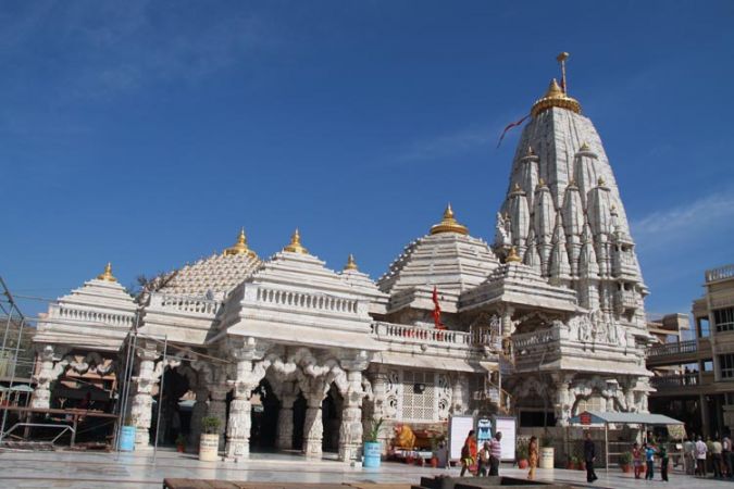 Chief Minister Vijay Rupani declares 'veg zone' to 500-metre area around Somnath, Ambaji temples