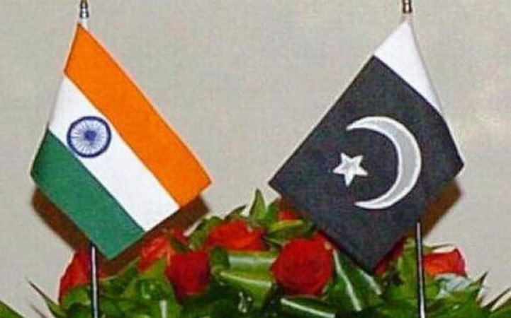 India, Pakistan exchange list of prisoners