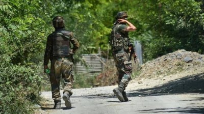 कश्मीर के अनंतनाग में मुठभेड़ में तीन आतंकी हुए ढेर