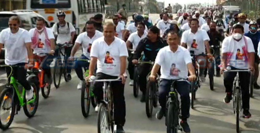 Assam CM Himanta Sarma Flags Off Bicycle Rally to support boxer Lovlina Borgohain