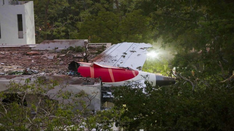 Air India has been issued 9 show cause notices over safety violations: Govt