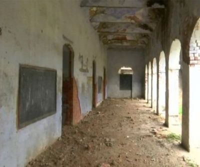 Careless attitude of UP government towards its schools