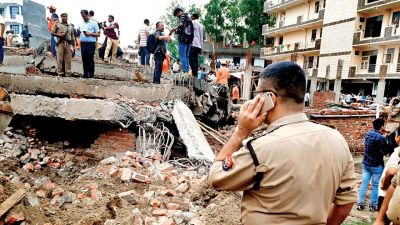 Five-storey building collapses in Ghaziabad, 2 killed, 9 injured