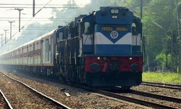 Indian Railways Adds More Stops for Trains Heading South