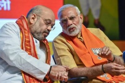 PM Modi holds meeting with Amit Shah, Rajnath Singh and others