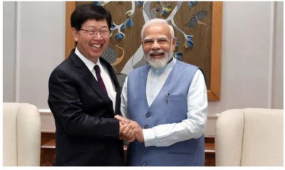 PM Narendra  Modi meets Foxconn chairman Young Liu