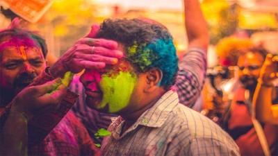 Restrict Public Observance Of Holi, Impose local curbs  Centre tells states