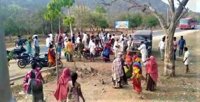 Forest department officials attack on Adivasi community , 10 injured