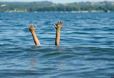 गणेश विसर्जन के दौरान हादसे, यूपी-हरियाणा में डूबने से 11 लोगों की मौत