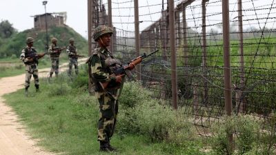 Pakistan violates ceasefire again