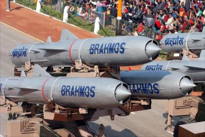 India test fires BrahMos cruise missile to extend life 10 to 15 yrs