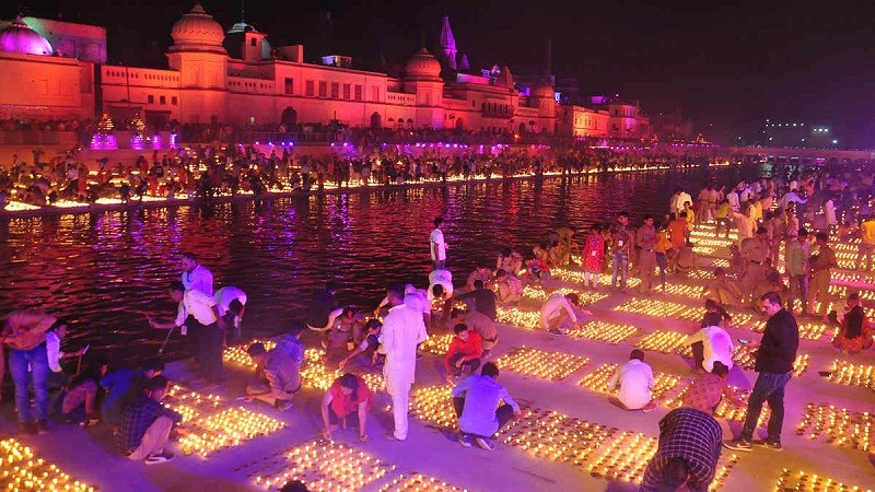 दीपावली के पर्व पर अयोध्या में जलाए जाएंगे इतने लाख दीपक