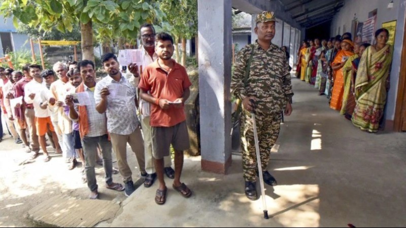 Phase I voting ends, Bihar records  60.13%  voter turnout by 5 pm