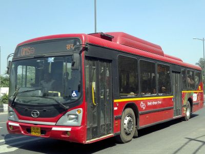 Delhi Govt declares free travel in DTC cluster buses from 13-17 Nov