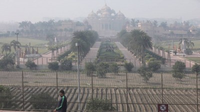 Delhi's air situation Severe, it  reels under air pollution
