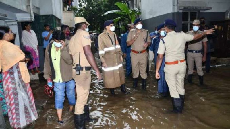 A total of 75,000 police and home guard police personnel in Tamil Nadu are ready for emergency