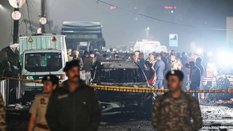 Delhi Red Fort blast: 8 killed; probe for terror link on