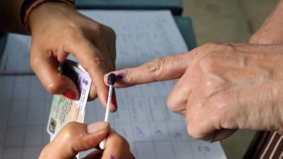 Bihar: Polls for 2nd phase begin, PM Modi makes special appeal to first time voters
