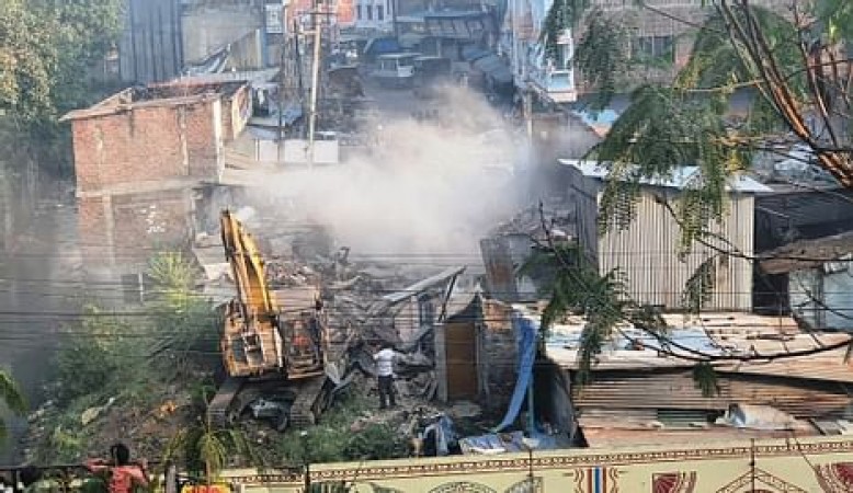 Anti-Gunda drive starts; three illegal structures razed