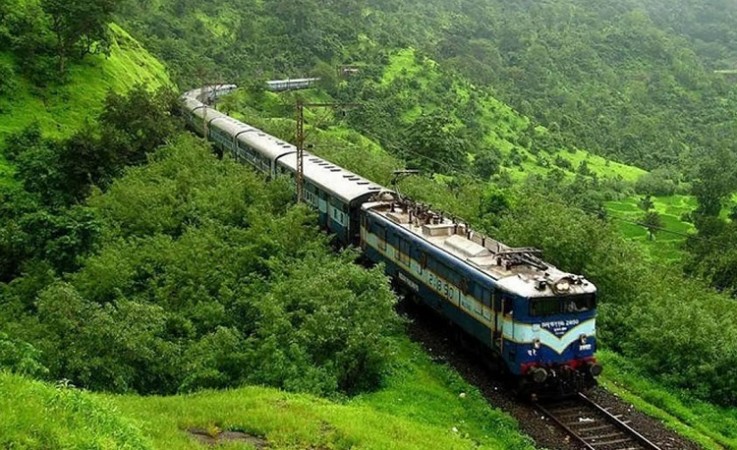 Indian Railways Extends Pune-Amravati Festival Special Train Services