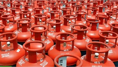 LPG Prices Surge by Rs 14 Ahead of Budget 2024 Announcement