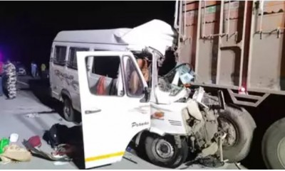 Fatal Collision on Maharashtra's Samruddhi Expressway: 12 Dead and 23 Injured
