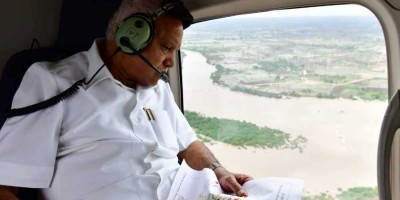 Karnataka CM Yediurappa conducts aerial survey of flood affected areas