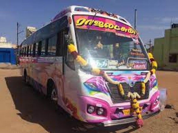 Songs glorifying caste traditions should not be played in private buses: Tirunelveli Superintendent of Police