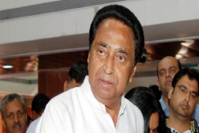Revocation of Kamal Nath's star campaigner, Cong to move SC