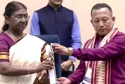राष्ट्रीय शिक्षक पुरस्कार 2023: मणिपुर के निंगथौजम बिनॉय सिंह को राष्ट्रपति मुर्मू ने किया सम्मानित