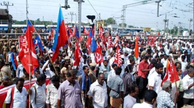 Cauvery Dispute: Tamil Nadu Farmers to Stage 'Rail Roko' Protest on September 19