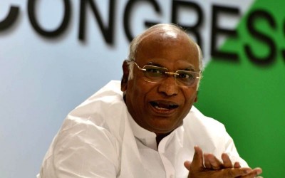Kharge Chairs Meeting on Telangana Election Readiness