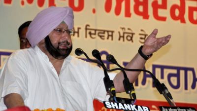 Badals running around like 'scared rabbits with no hole to hide' fearing defeat in 2019 polls: Punjab CM