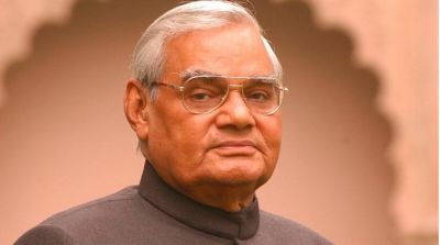 PM Modi and President Kovind  recall the stateman of nation Atal Bihari Vajpayee on his birth anniversary