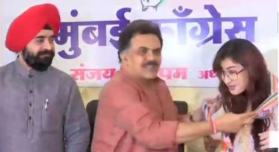 Angoori Bhabhi ‘sahi pakdde hai’ join Congress