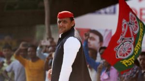 Akhilesh Yadav hits back at PM Modi on his electricity comment