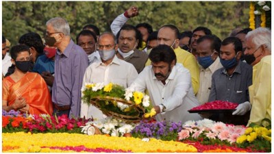Titupati: Rich tributes paid to NT Rama Rao on his death anniversary today