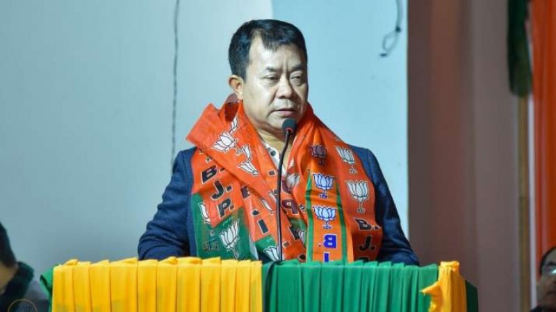 मणिपुर में टीएमसी के इकलौते विधायक टी. रोबिन्द्रो सिंह भाजपा में शामिल