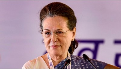 Sonia Gandhi appoints new CWC members